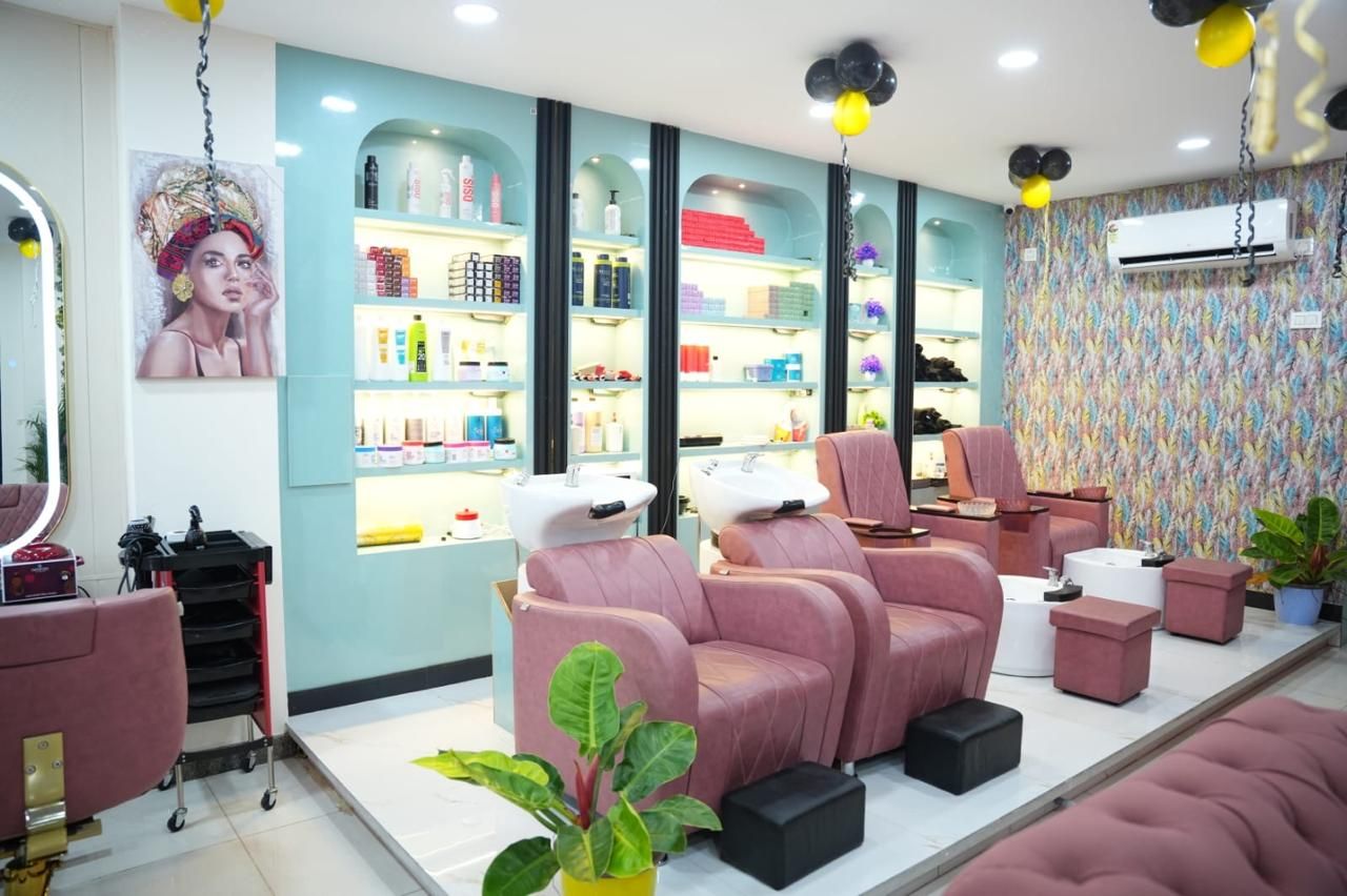 Boho Bliss salon interior